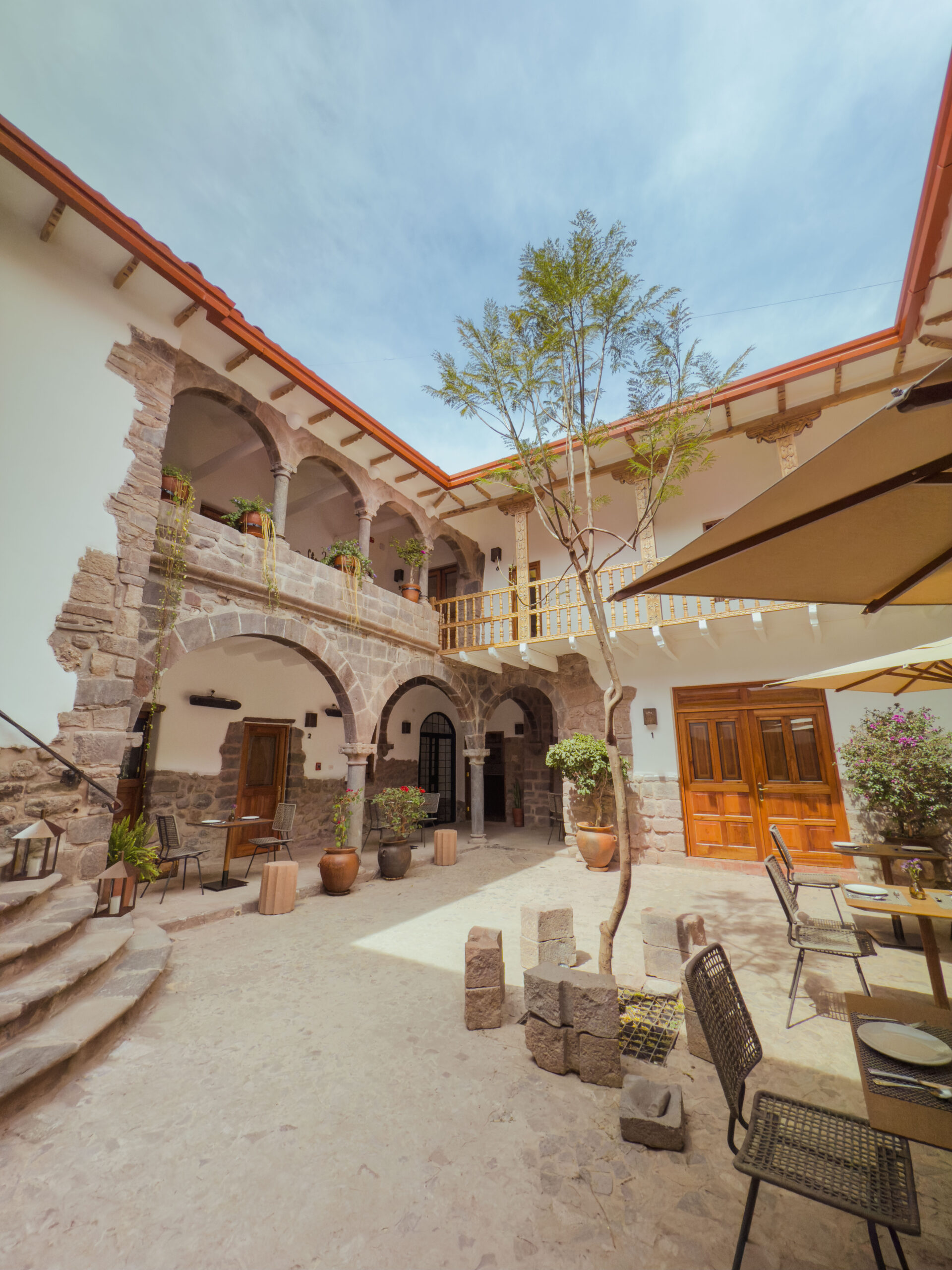 Ananay Hotels